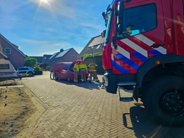 Heet gelopen motor laat hulpdiensten uitrukken