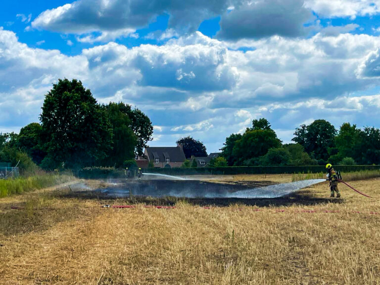 Akker in brand na werkzaamheden