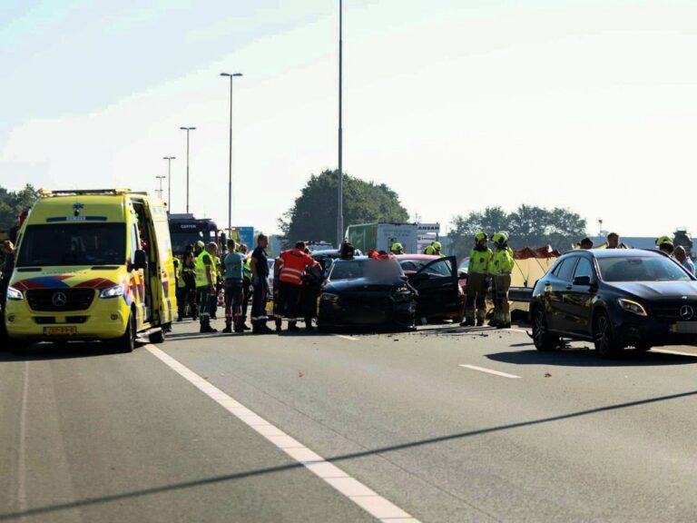 Man en vrouw omgekomen bij ernstig ongeval A59 bij Heesch