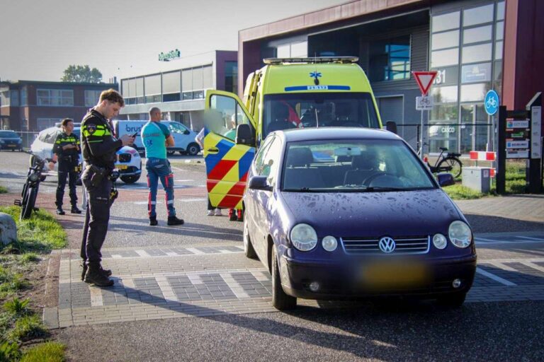 Opnieuw ongeval op Angelenweg in Oss: fatbiker geschept door auto